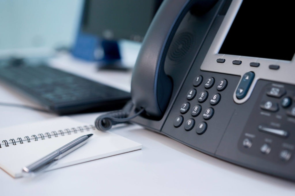 Trouver le propriétaire d’un numéro de téléphone gratuitement : 4 Astuces