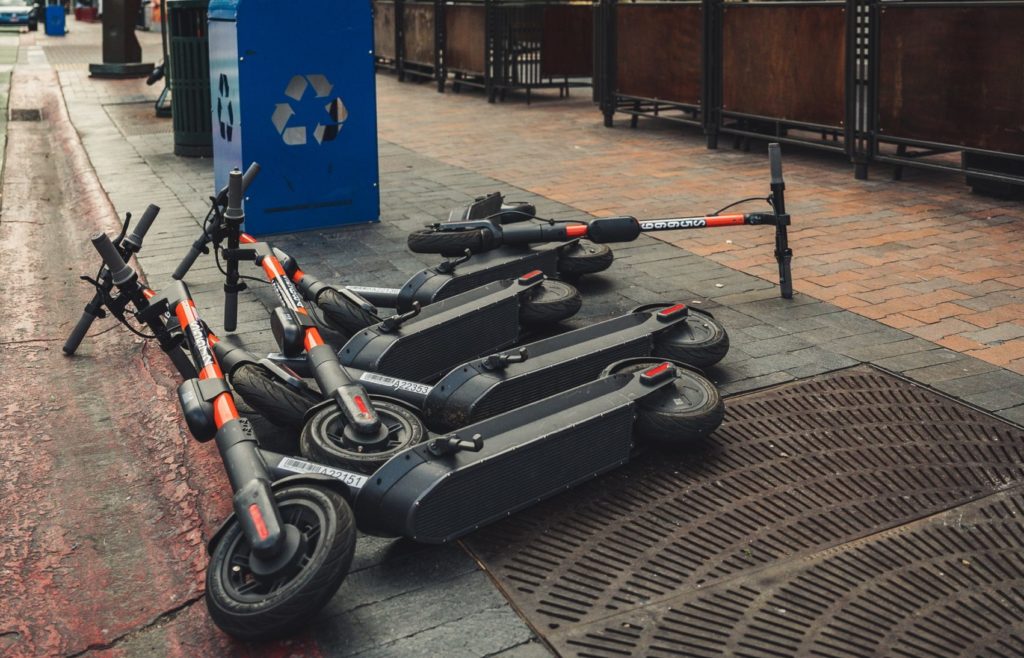 Comment réparer sa trottinette électrique soi-même après une chute ?