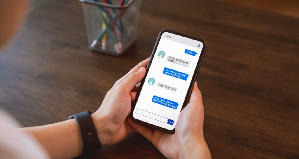Pourquoi intégrer un chatbot en ligne gratuit sur son site ?