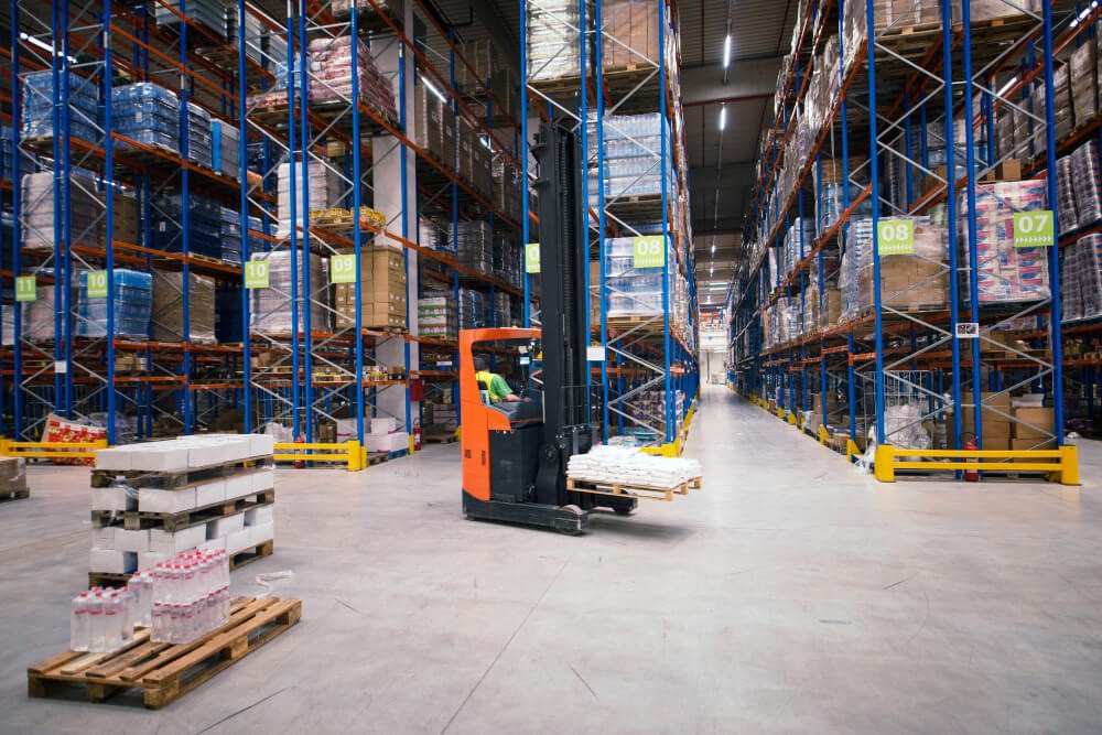 La location de box de stockage pour entreprise locakase