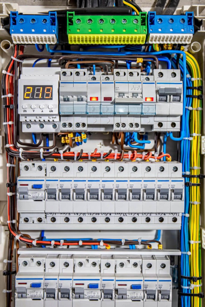 Comment les switches industriels renforcent la sécurité et l’efficacité