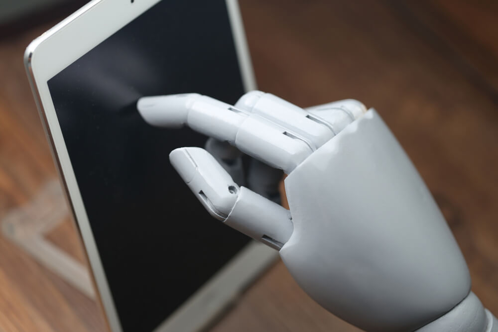 agents virtuels intelligents, une technologie basée sur l'IA qui révolutionne le service client en 2024